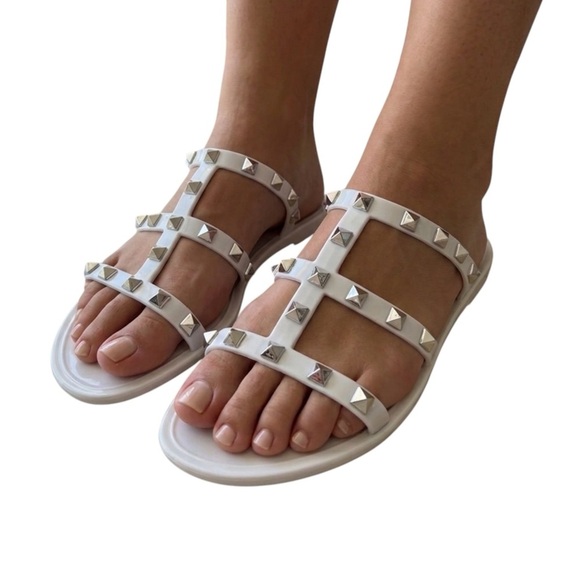 OMGard Shoes - New OMGard Women’s Size 9 or 40 White Studded Jelly Sandals